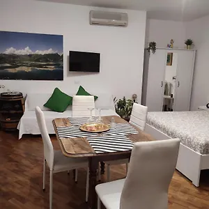 *** Affittacamere Leonardo Rome Holidays Italia