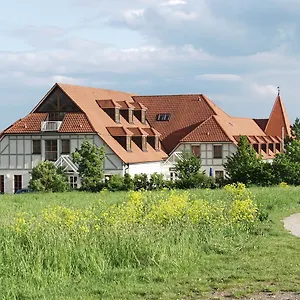 https://landhotel-rhonblick.com-bavaria.com